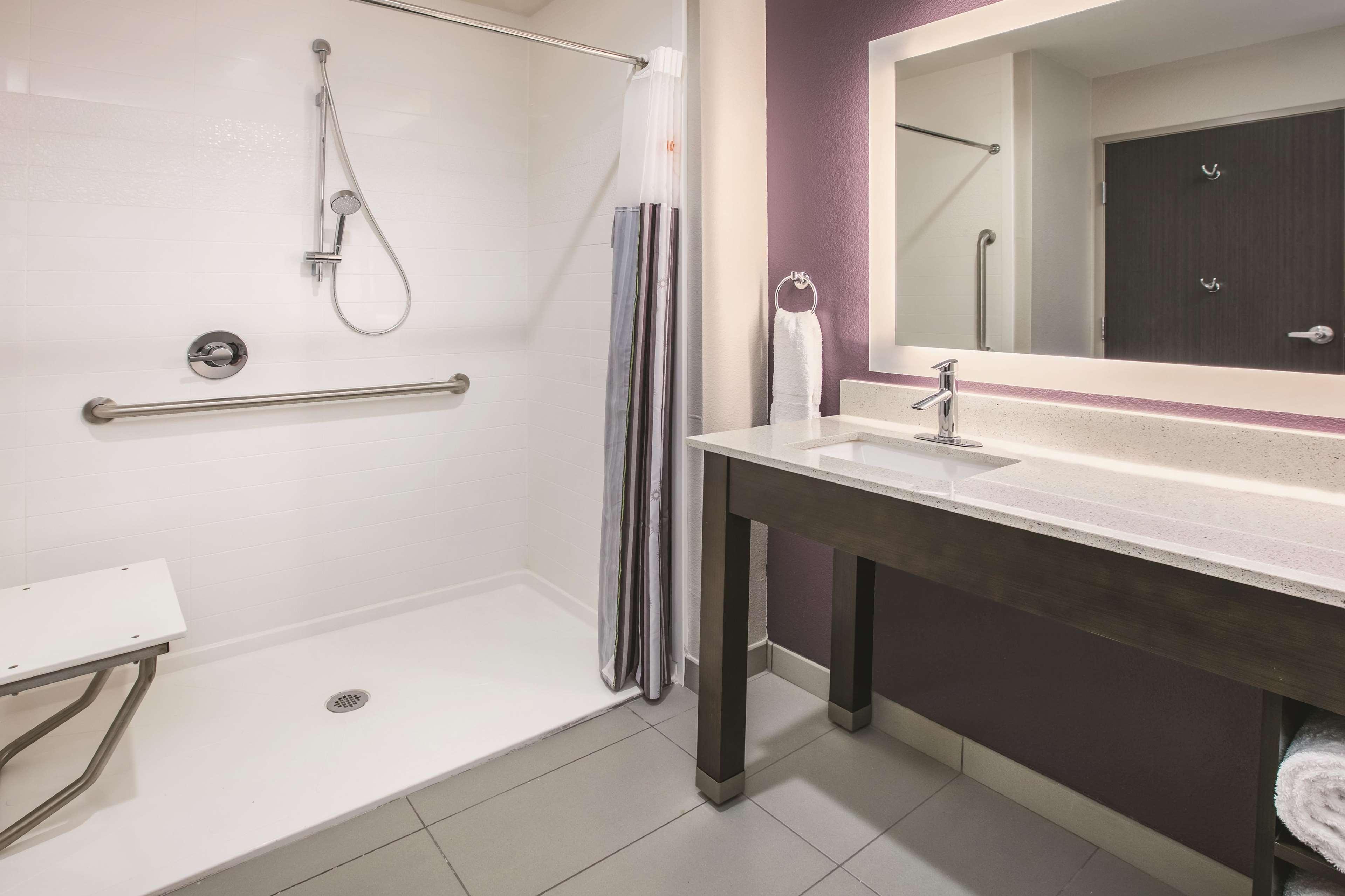 La Quinta By Wyndham Dallas - Richardson Esterno foto
